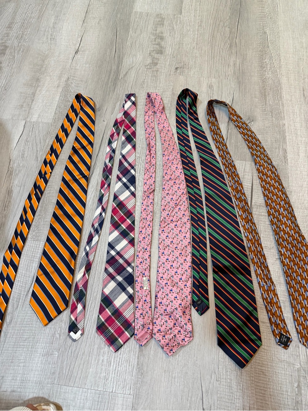 Jos. A. Bank Multicolor Patterned Necktie Set — Pink, Navy, Green, Orange, Brown